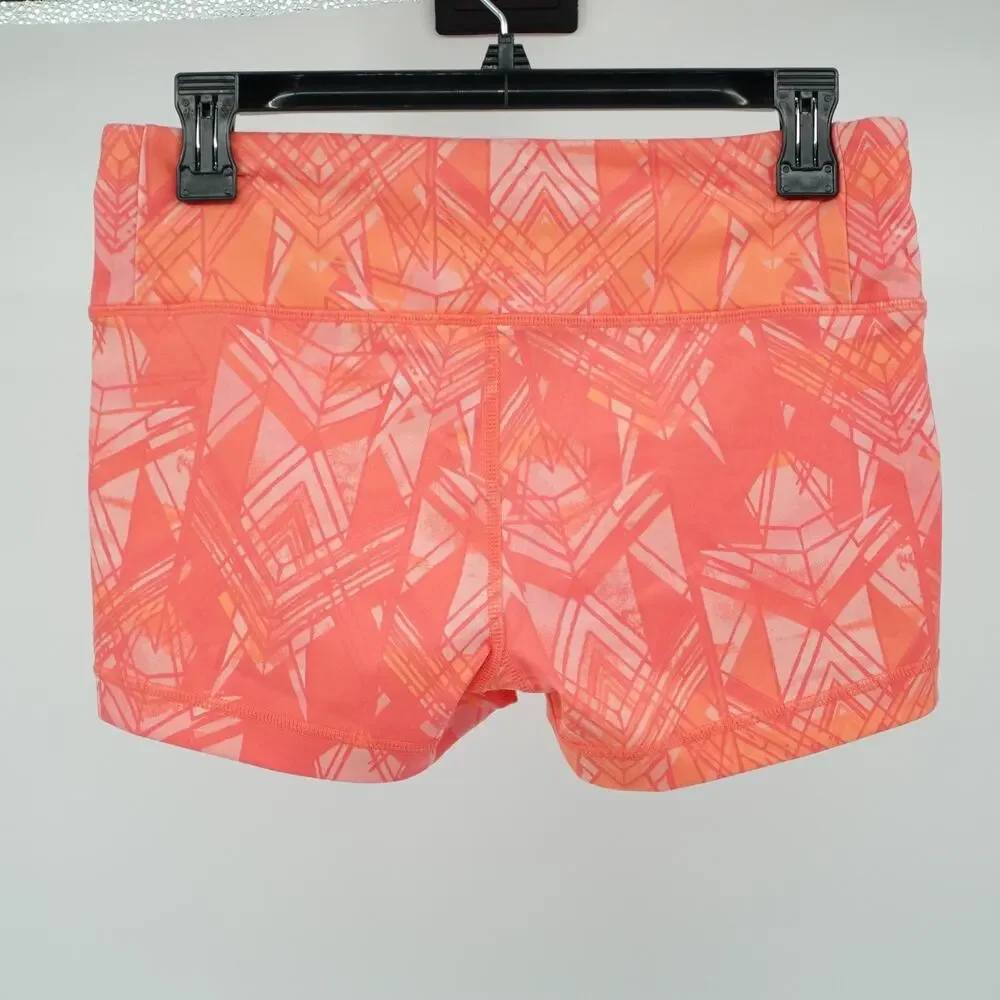 ALO Yoga item pictured